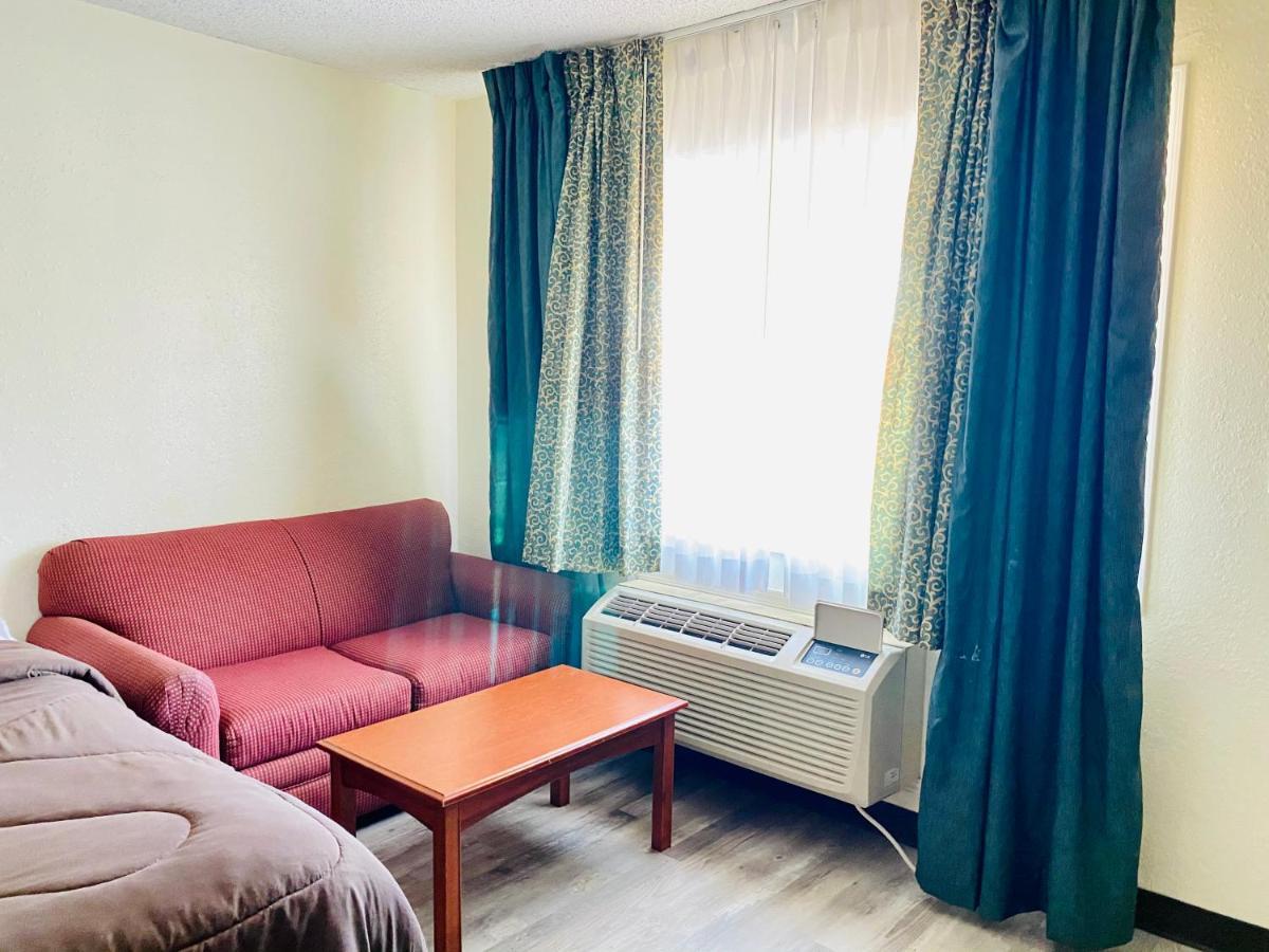 Ozark Inn & Suites Zewnętrze zdjęcie