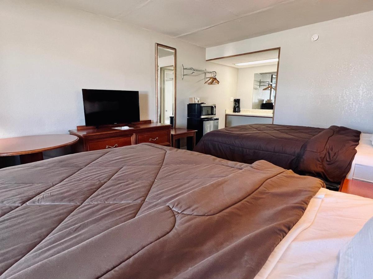 Ozark Inn & Suites Zewnętrze zdjęcie